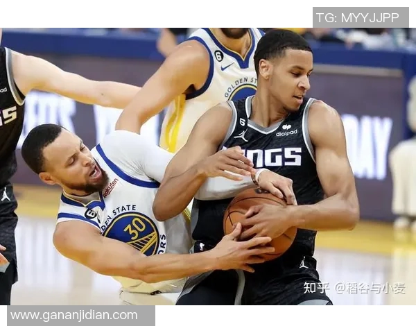 15日勇士与国王精彩对决回放分析与比赛亮点总结